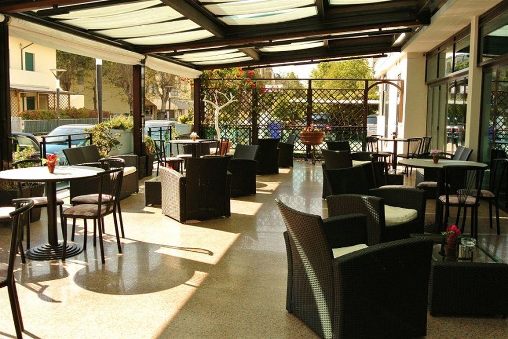 Hotel Mirage Lido di Classe Eksteriør billede
